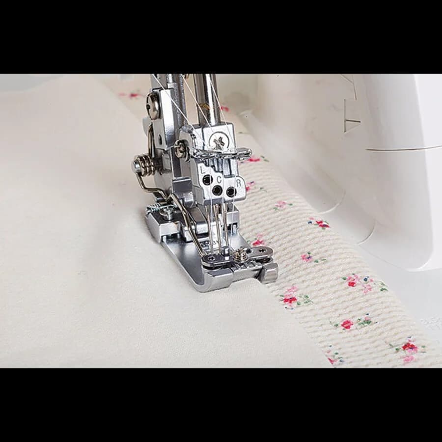 Overlock JUKI MCS-1800 — vue 3